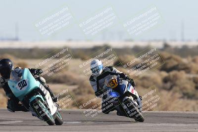 media/Jan-16-2026-CVMA Friday Practice (Fri) [[6f2bf47531]]/5-Racer 4-Trackday1/Session 5 (Turn 4)/